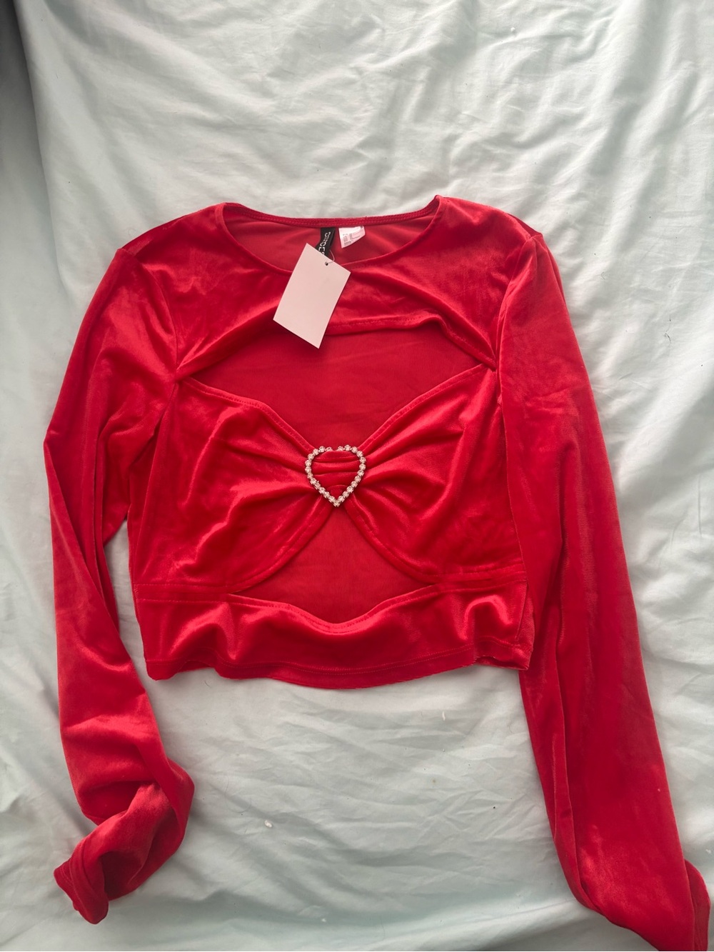 H&M Red Velvet Heart-Center Long Sleeve Crop Top